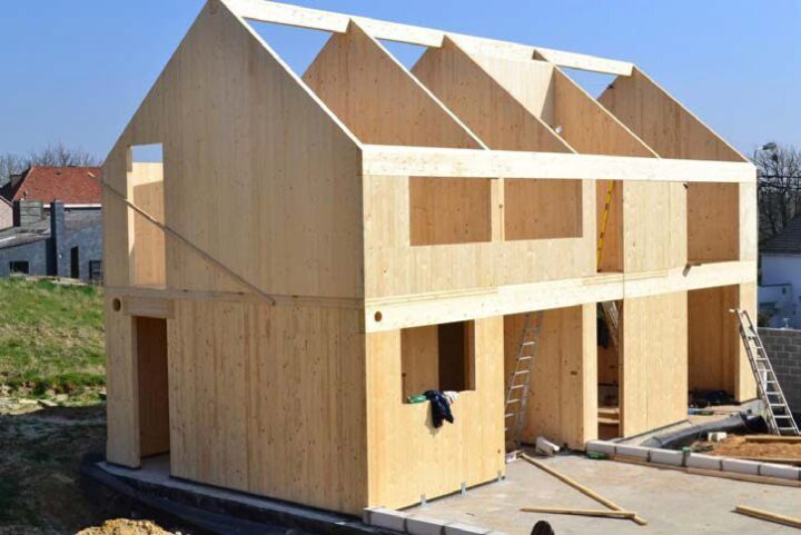 Bouwen met CLT (constructies)​