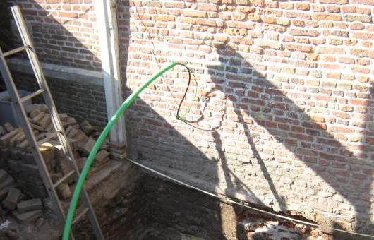 Houtaantasting oude Speeltoren in Monnickendam: onderzoek 650 jaar oude houtfundering